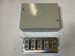 Woerz AP Metall Abzweigdose mit 5 Klemmen 3 LNPE