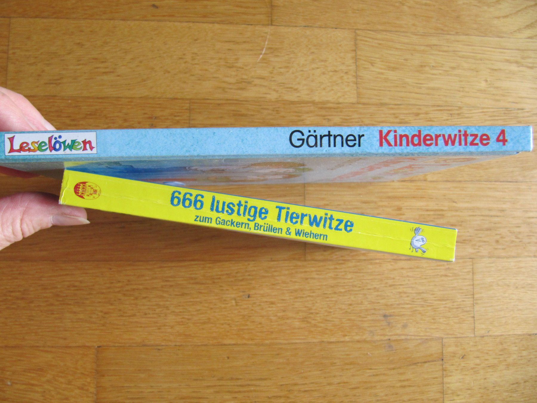 Libri: 2 Kinderbüch Leselöwen Kinderwitze 4 + Tierwitze – Usato da Würenlos venduto da AustralisZ 4