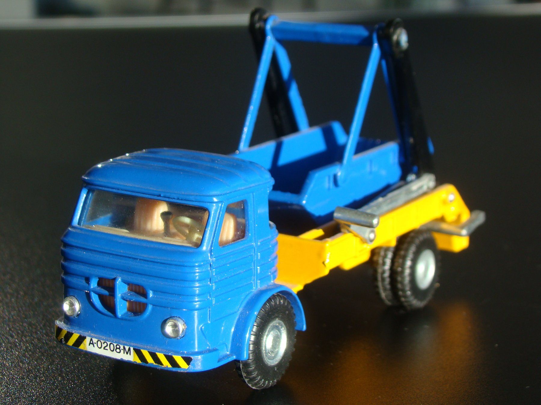 Dinky Toys Modellini d'auto: Joal Pegaso Muldenkipper wunderschön selten – Usato da Walzenhausen venduto da Vanquish711 1