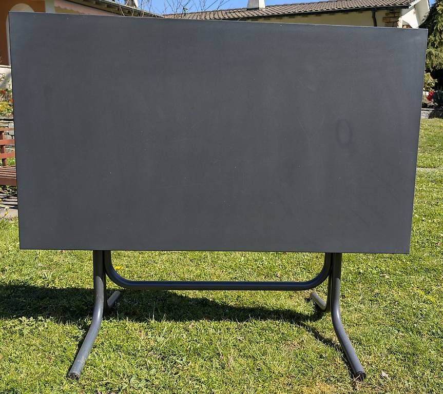 Tische: table Schaffner pliante en métal, dimensions 140 x 80 cm – Gebraucht aus Chêne-Bougeries von Blutchi 3