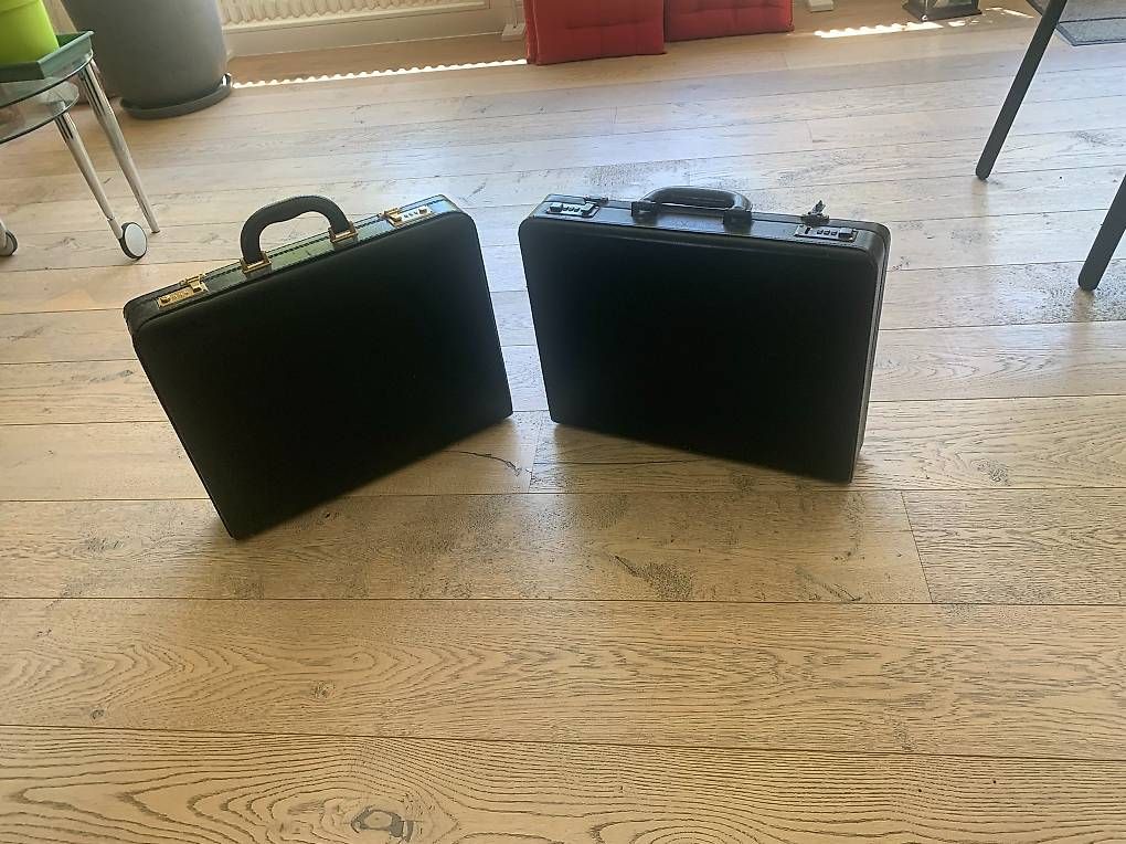 Samsonite Valises & Sacs: Attache-case en cuir noir – D'occasion à Vessy par FloMD 1