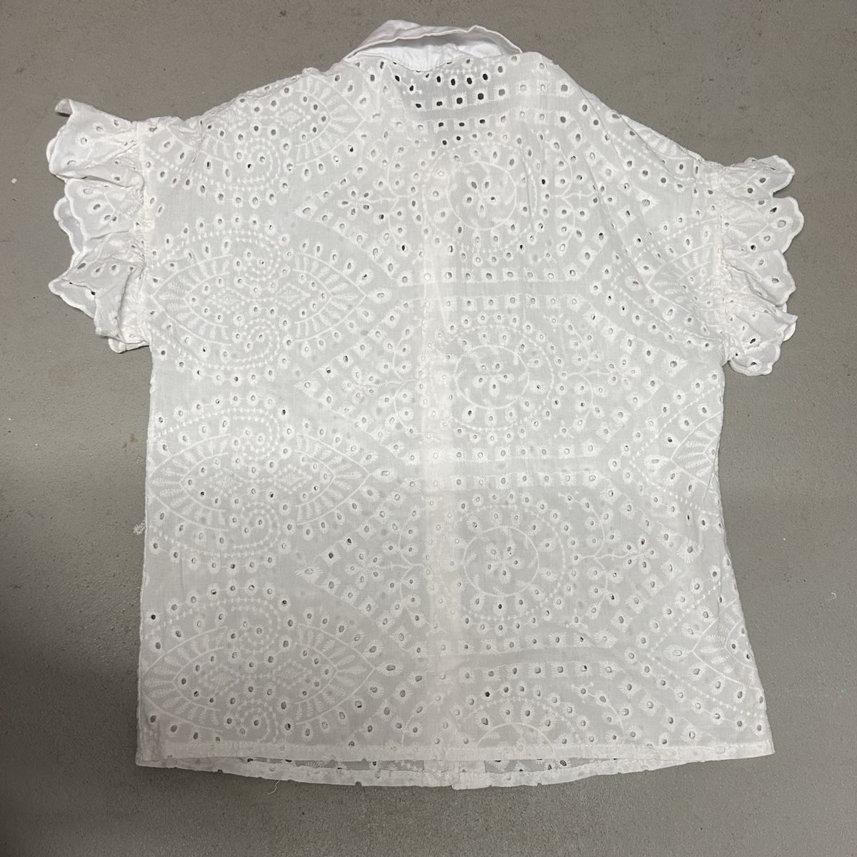 Camicette: White Shirt Short Sleeve Size S – Usato da Glattbrugg venduto da Lara_G06 1