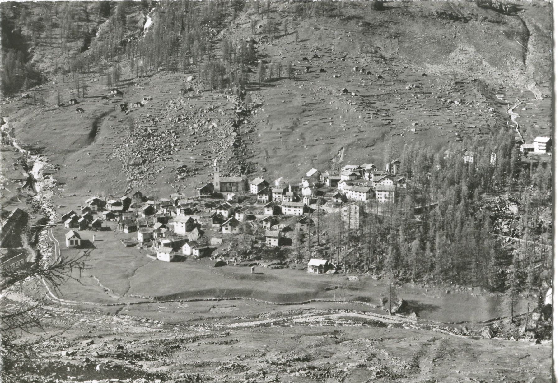 Cartoline postali: Bosco Gurin Panorama – Usato da coglio venduto da Tascia1