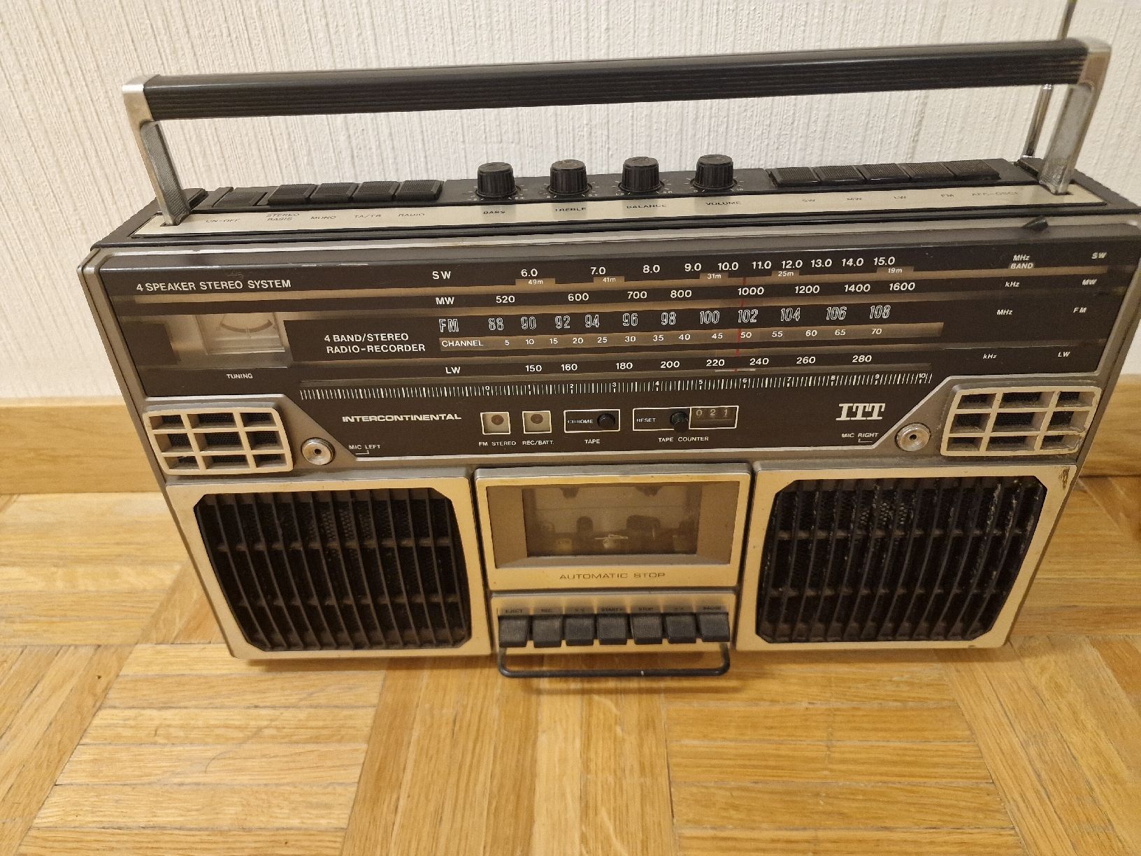 Radio: Radio-cassette ITT Intercontinental – Usato da La Chaux-de-Fonds venduto da Ric_m628 2