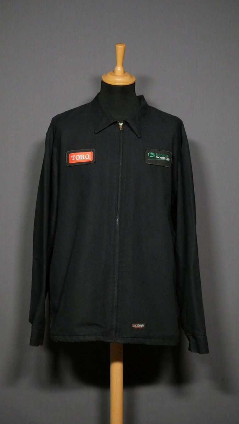 Jacken: Wrangler Workwear Jacke - XL – Gebraucht aus Stans von Kleidermann_Retro