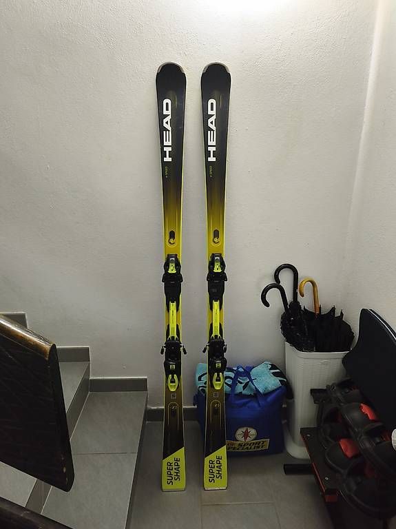 Skis: HEAD Supershape e-Speed 177 cm + attacchi – D'occasion à Brè sopra Lugano par DaveSwiss04 2