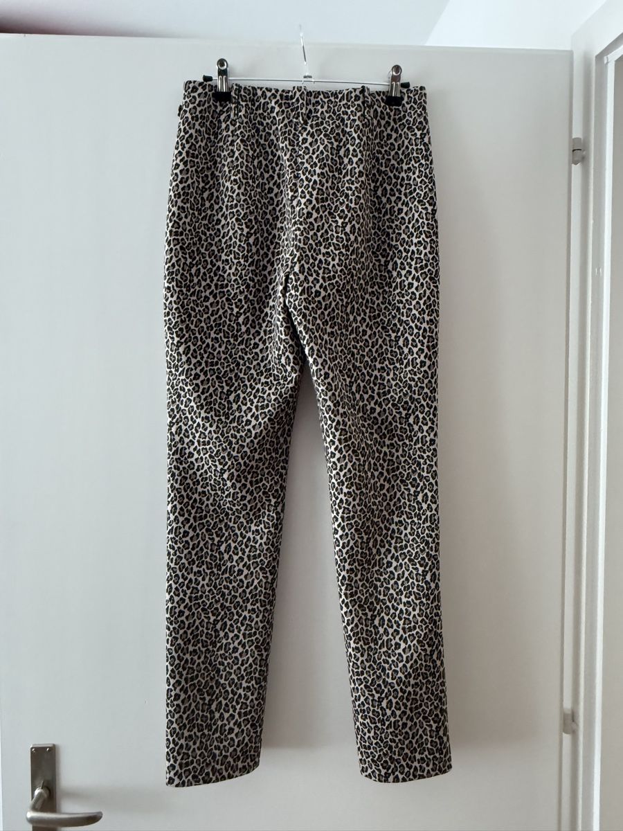 Pantaloni: Hose marc cain – Usato da visp venduto da Kmemo1 2
