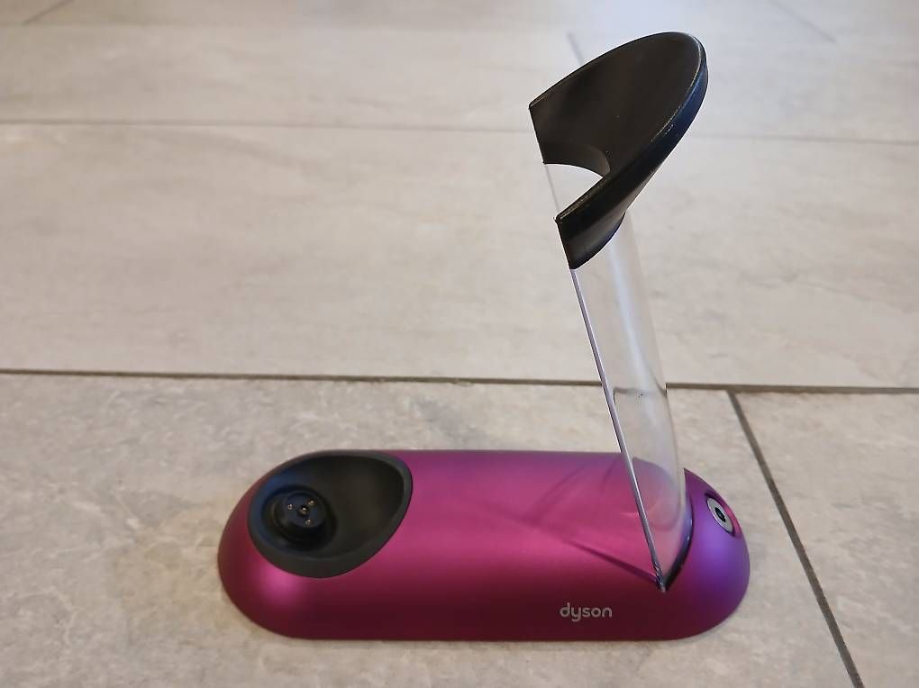 Aspirapolveri & Accessori: Station de charge Dyson – Usato da Châbles FR venduto da Netbiker 2
