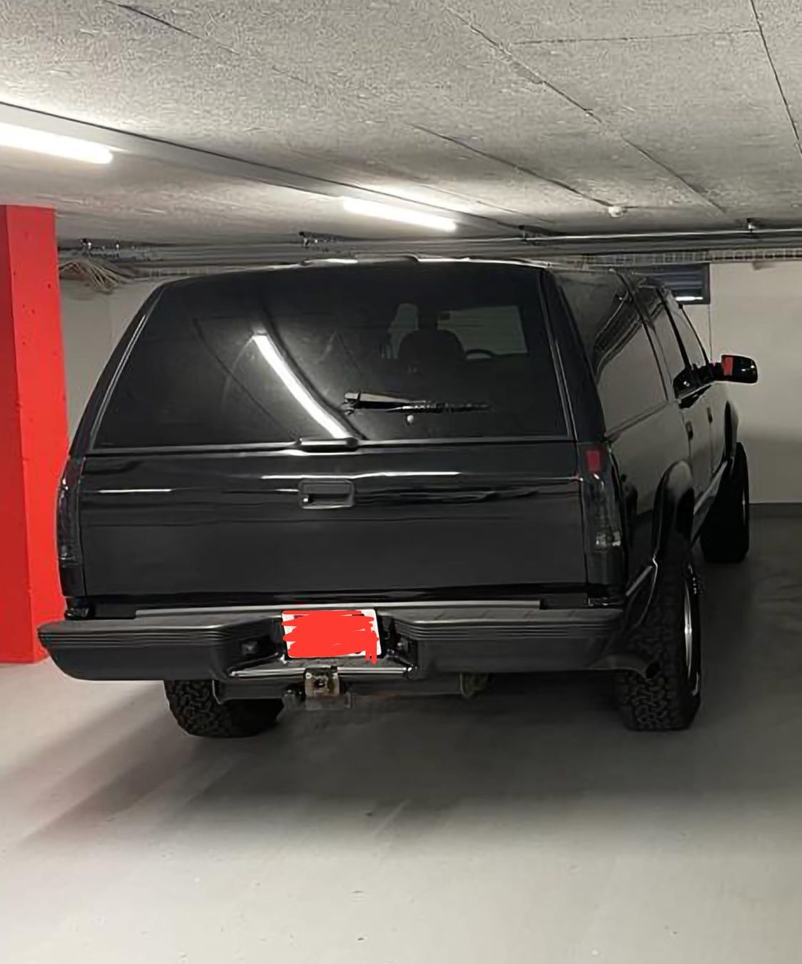 Chevrolet Automobili: Chevrolet Suburban, 4x4, 1995 – Usato da Vallamand venduto da eli_tk9d 1