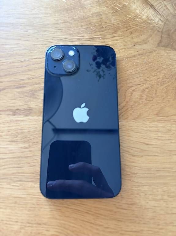 Apple Telefoni cellulari / Smartphones: Apple iPhone 13 128 GB Mitternacht – Usato da Allschwil venduto da kiirota 1