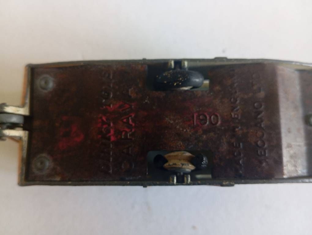 Dinky Toys Modellini d'auto: Dinky Toys Caravan 190 – Usato da Basel venduto da Petergunn 4