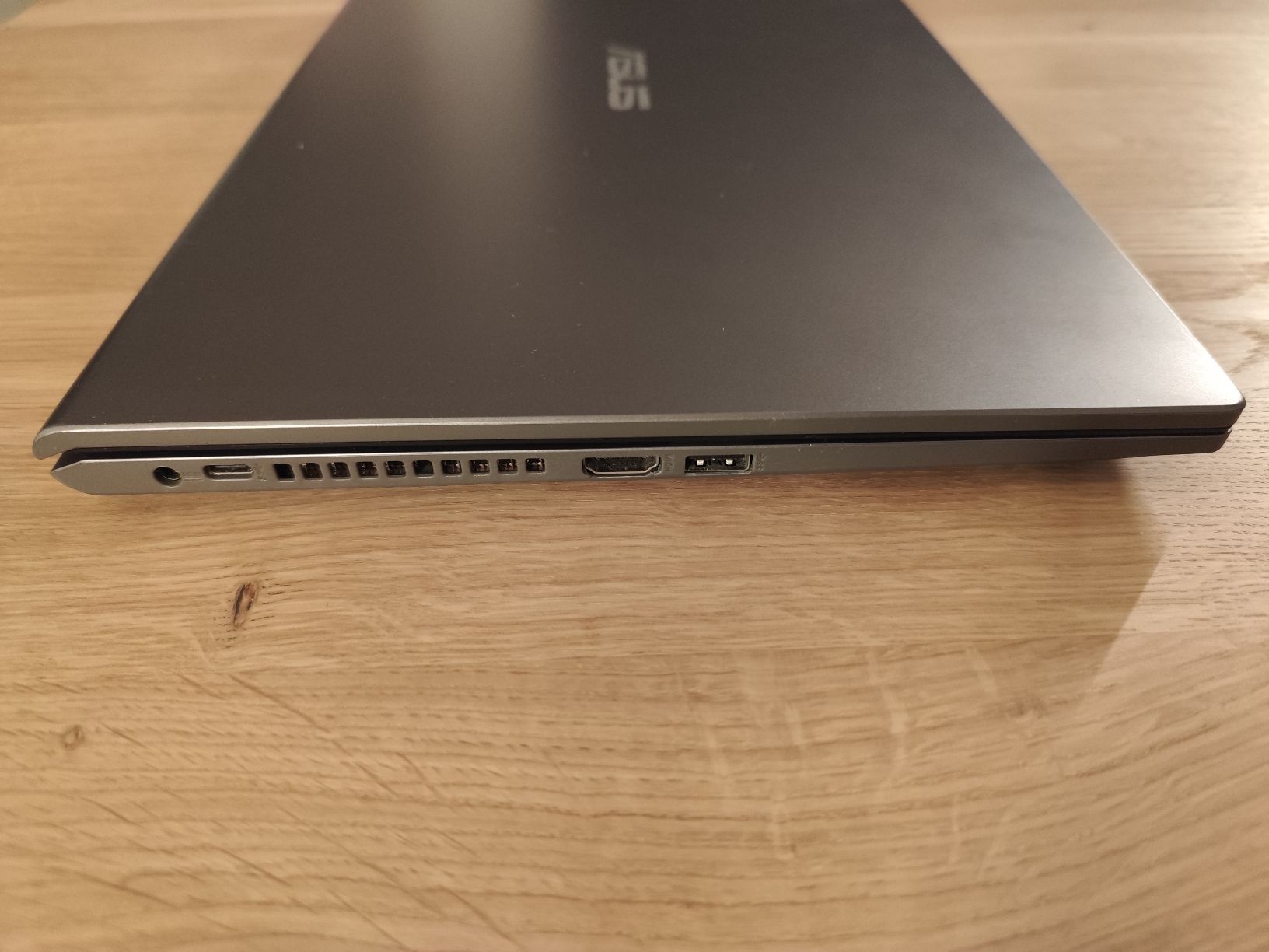 Asus Notebook: Asus VivoBook 15 F515JA Laptop PC Notebook – Usato da Wädenswil venduto da kennykun 8