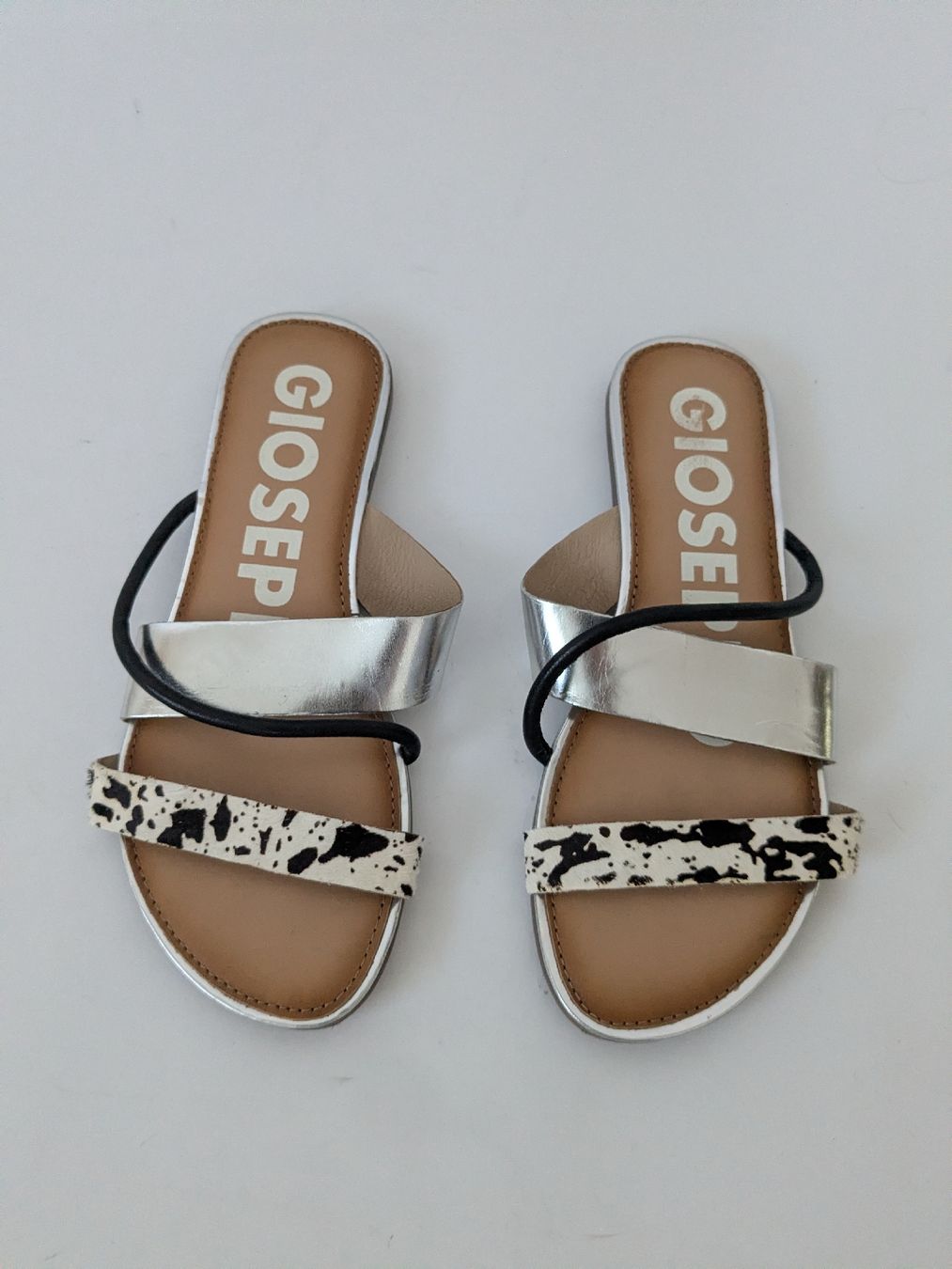 Chaussures femmes: Sandale Gioseppo Silber-Schwarz Grösse , Top – D'occasion à Rorschach par olg_5qq2