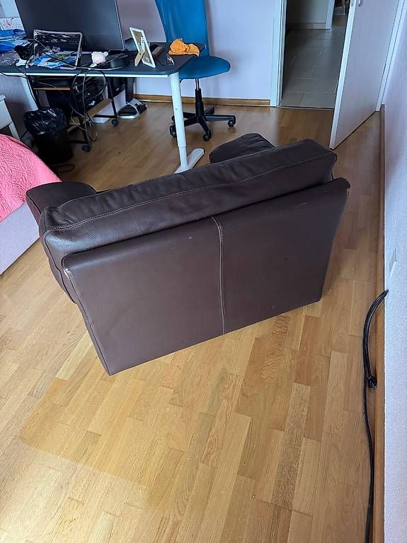 Sessel: Salon véritable cuir – Gebraucht aus Chavannes-de-Bogis von art_g52m 2