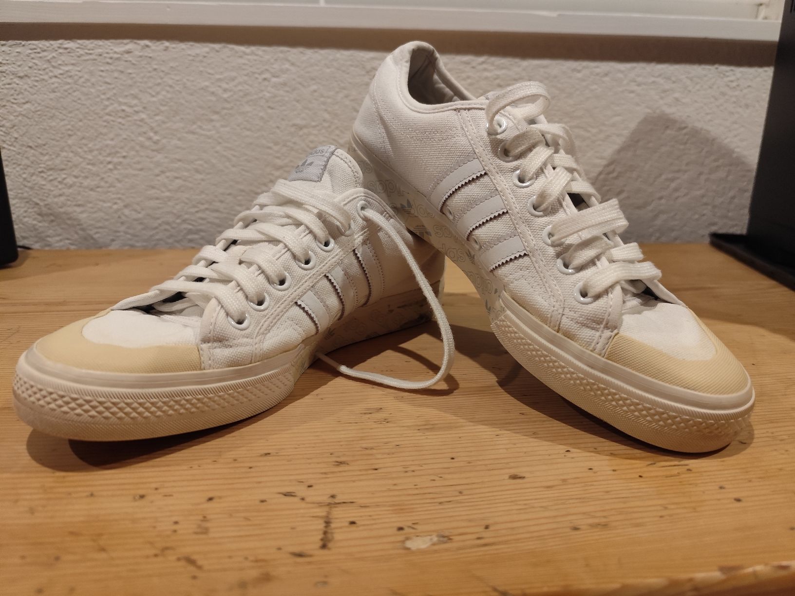 Adidas Scarpe da uomo: Adidas Schuhe Nizza Gr. 46 – Usato da Stettlen venduto da gpa18