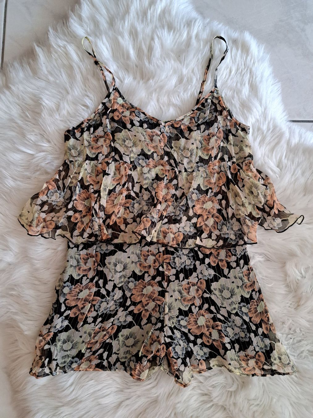Tute: The Kooples Silk Jumpsuit – Nuovo (secondo la descrizione) da Saas Grund venduto da IvanaXY