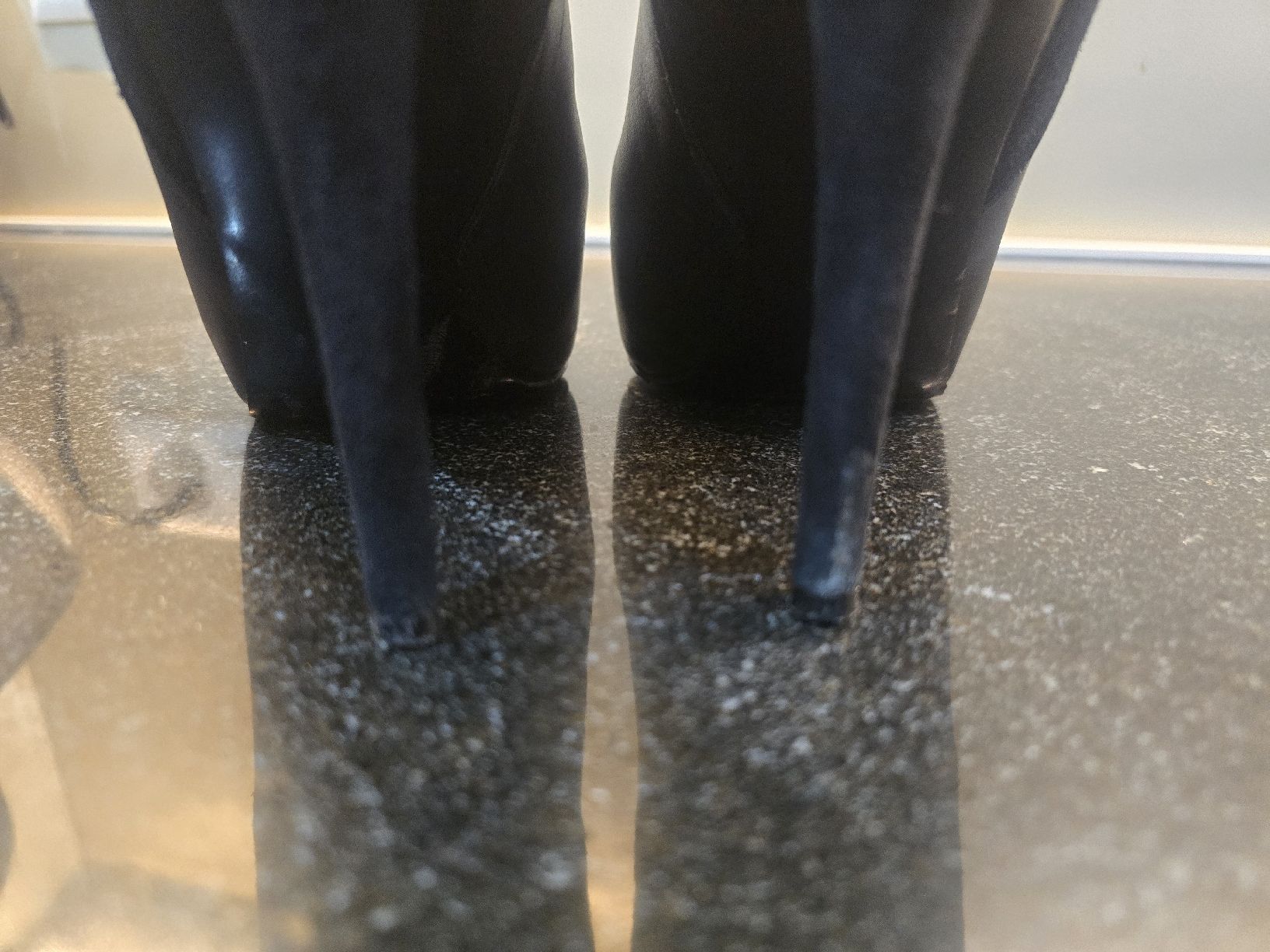Guess Scarpe da donna: Guess Stiefeletten - Grösse 38 – Usato da Hägglingen venduto da Raff_Ella 6