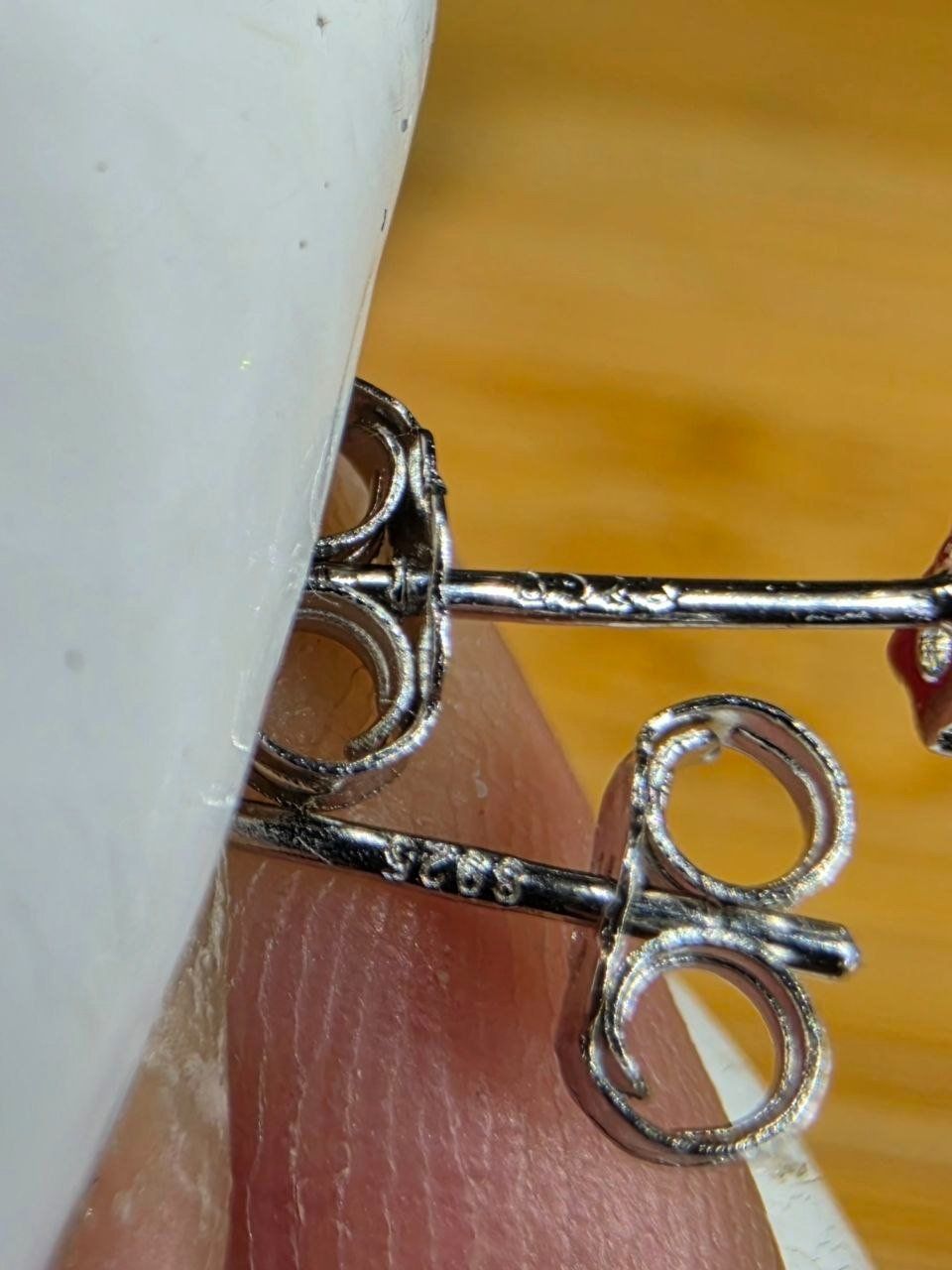 Ohrringe & -stecker: Boucles d'oreille argent avec zircons – Neu und originalverpackt aus Reconvilier von MARCLAT 5