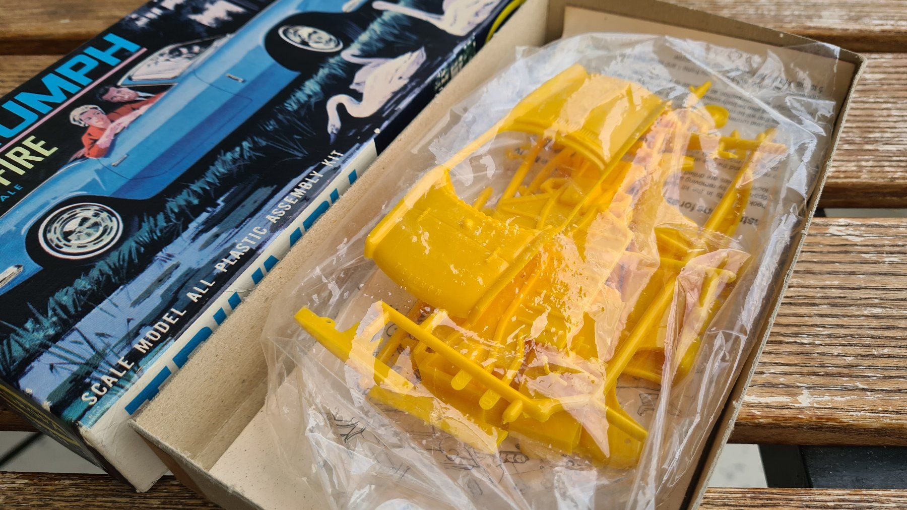 Triumph Modellini d'auto: AURORA TRIUMPH Spitfire 4 Mk2 – Usato da Basel venduto da Solarbebop 3