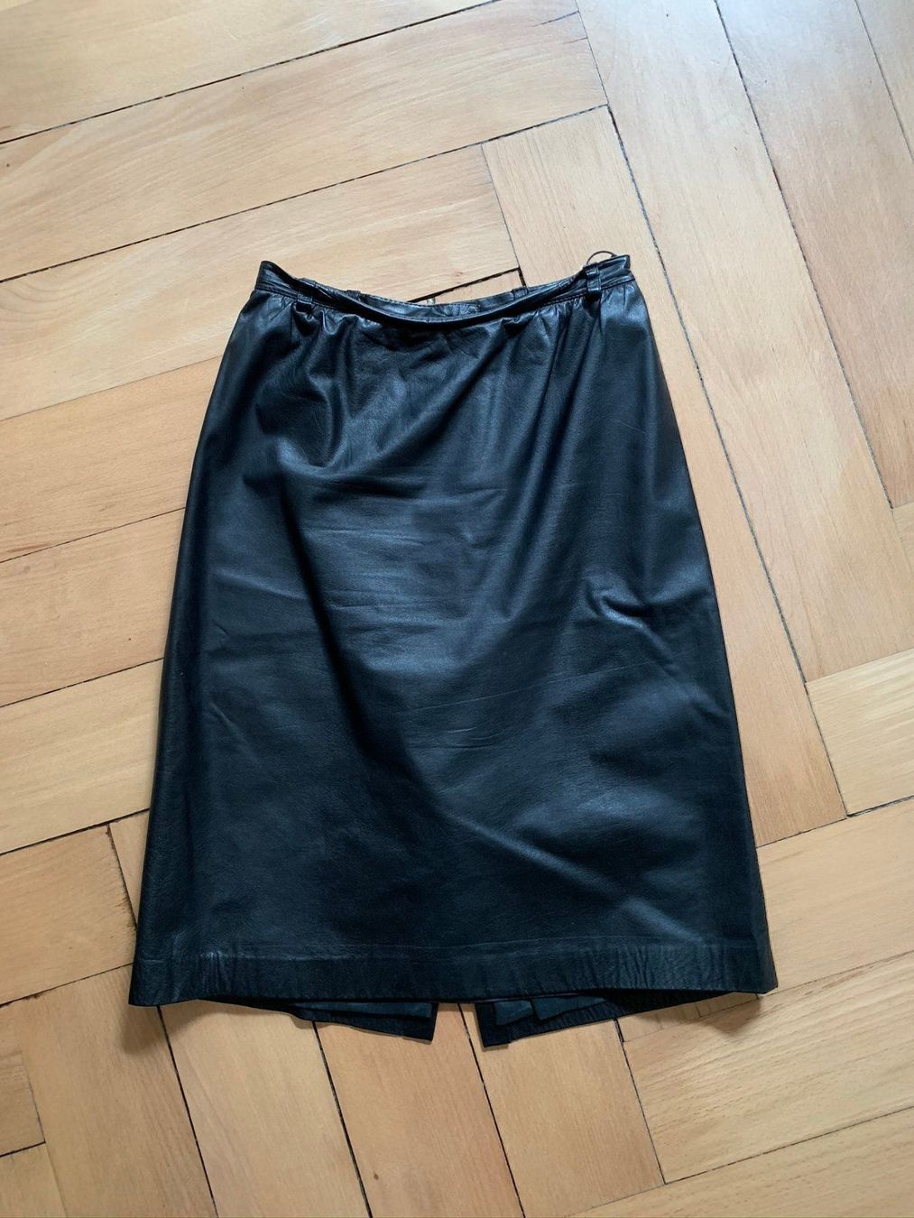 Gonne: Vintage Leder Rock schwarz - 36 – Usato da Zürich venduto da Diazaio