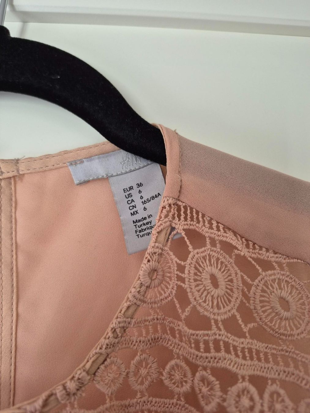 H&M Camicette: Ärmelloses Oberteil H&M - Grösse 36 – Usato da Oberdorf NW venduto da Raf. 2