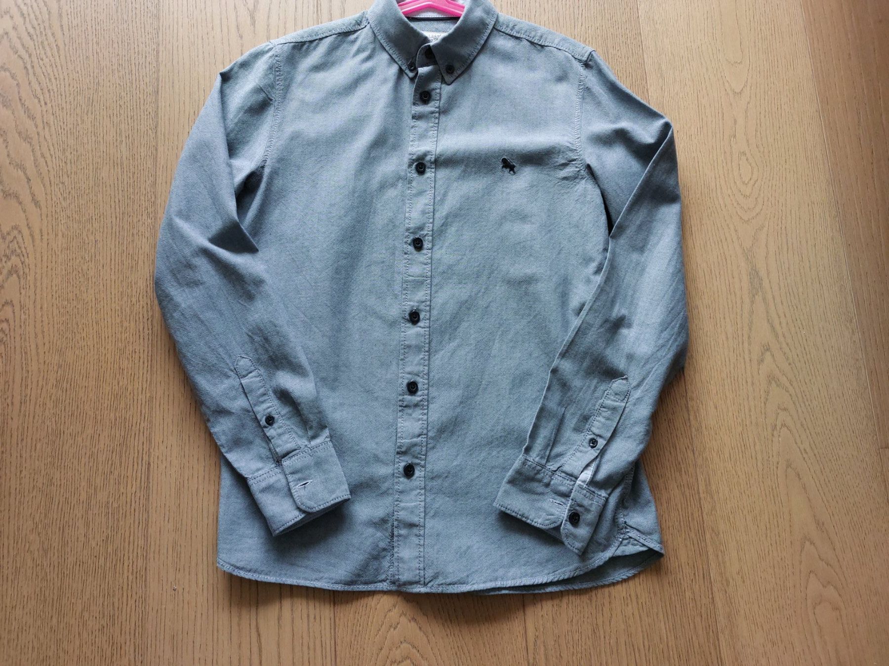 Camicie, T-shirt & Polo: Chemise H&M gr. 158 grise – Usato da Delémont venduto da Petitlutin