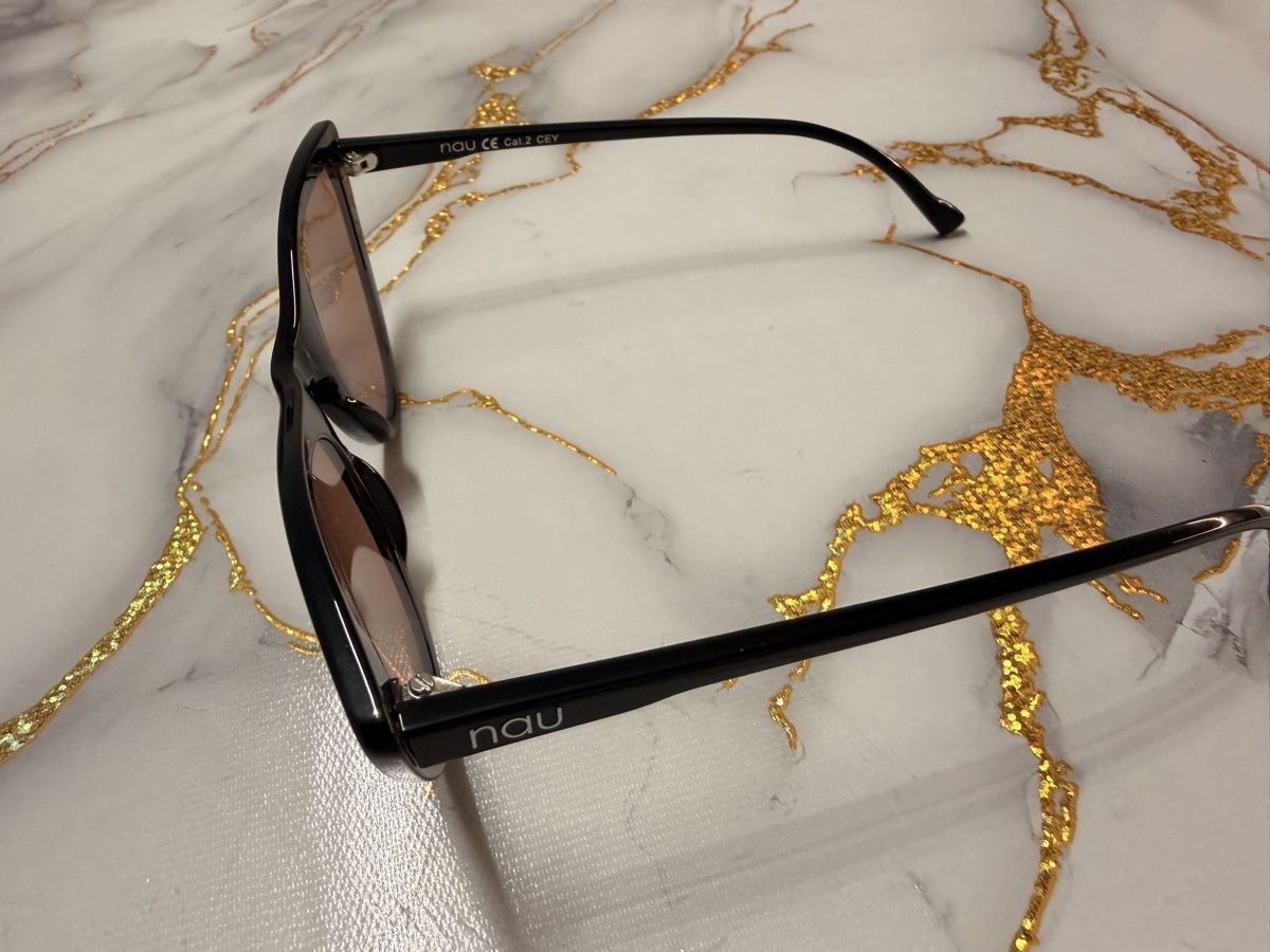 Occhiali & Lenti: Sonnenbrille nau black – Nuovo (secondo la descrizione) da Massagno venduto da pokecoach 2