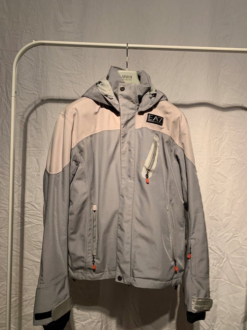 Armani Vestes: Emporio Armani  Ski-Jacke – D'occasion à Frenkendorf par Sakima1 2
