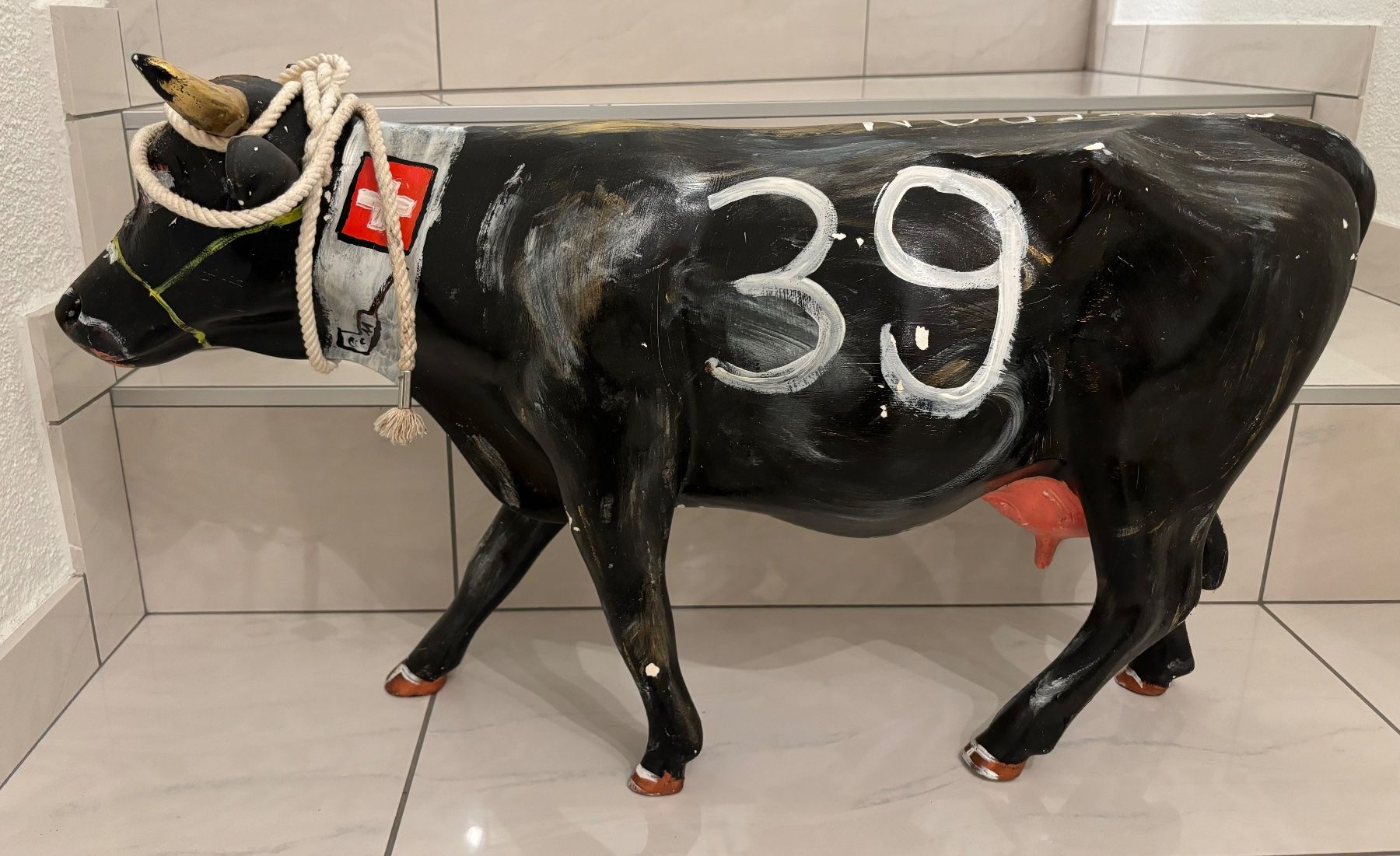 Statuette: HC Gotteron Kuh LE Boucher Corpaato – Usato da Fribourg venduto da Leui7 2