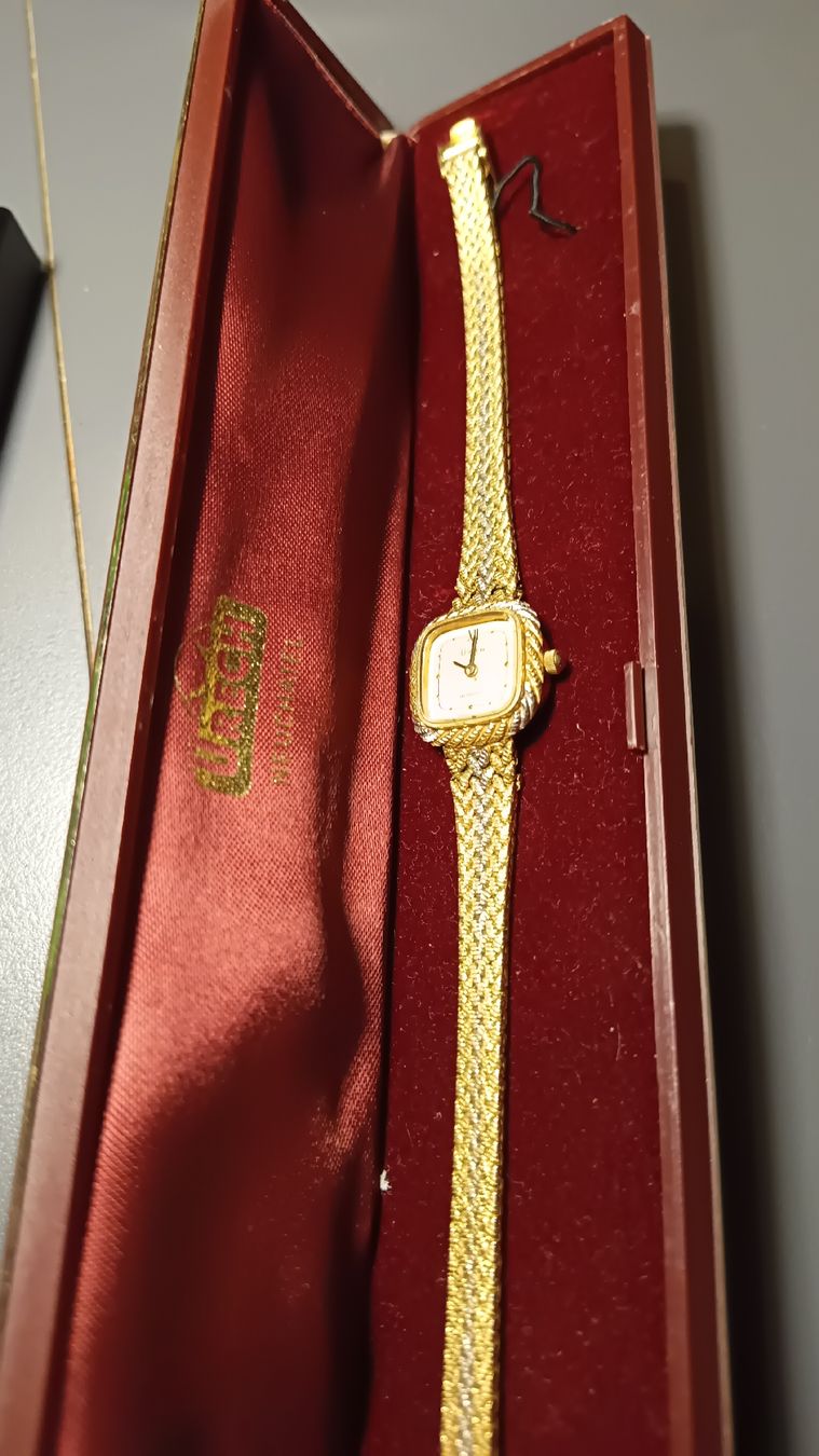 Montres: Uhr Urech Neuchâtel Gebraucht – Défectueux à Hinwil par kawasakimen