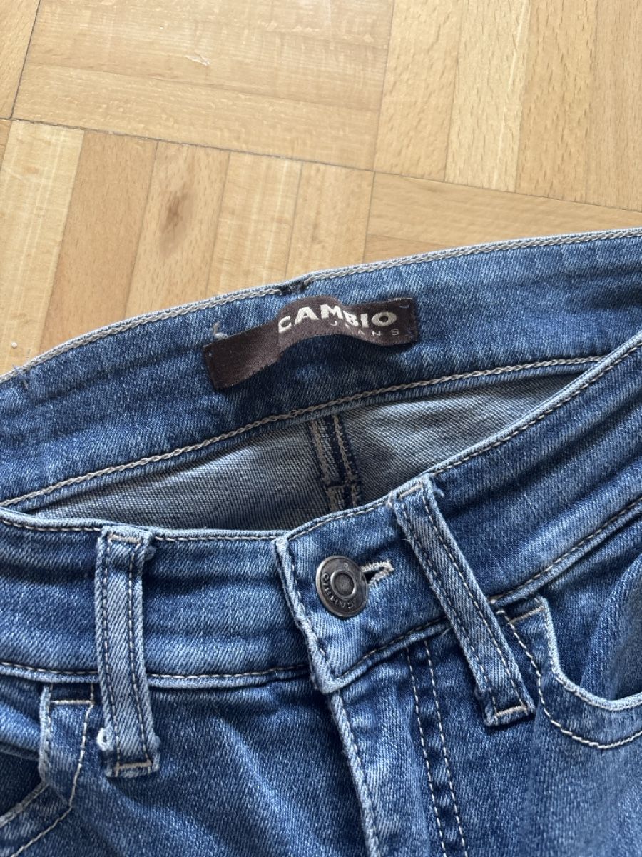 Cambio Jeans: Cambio Jeans – Usato da Basel venduto da FannySt 2
