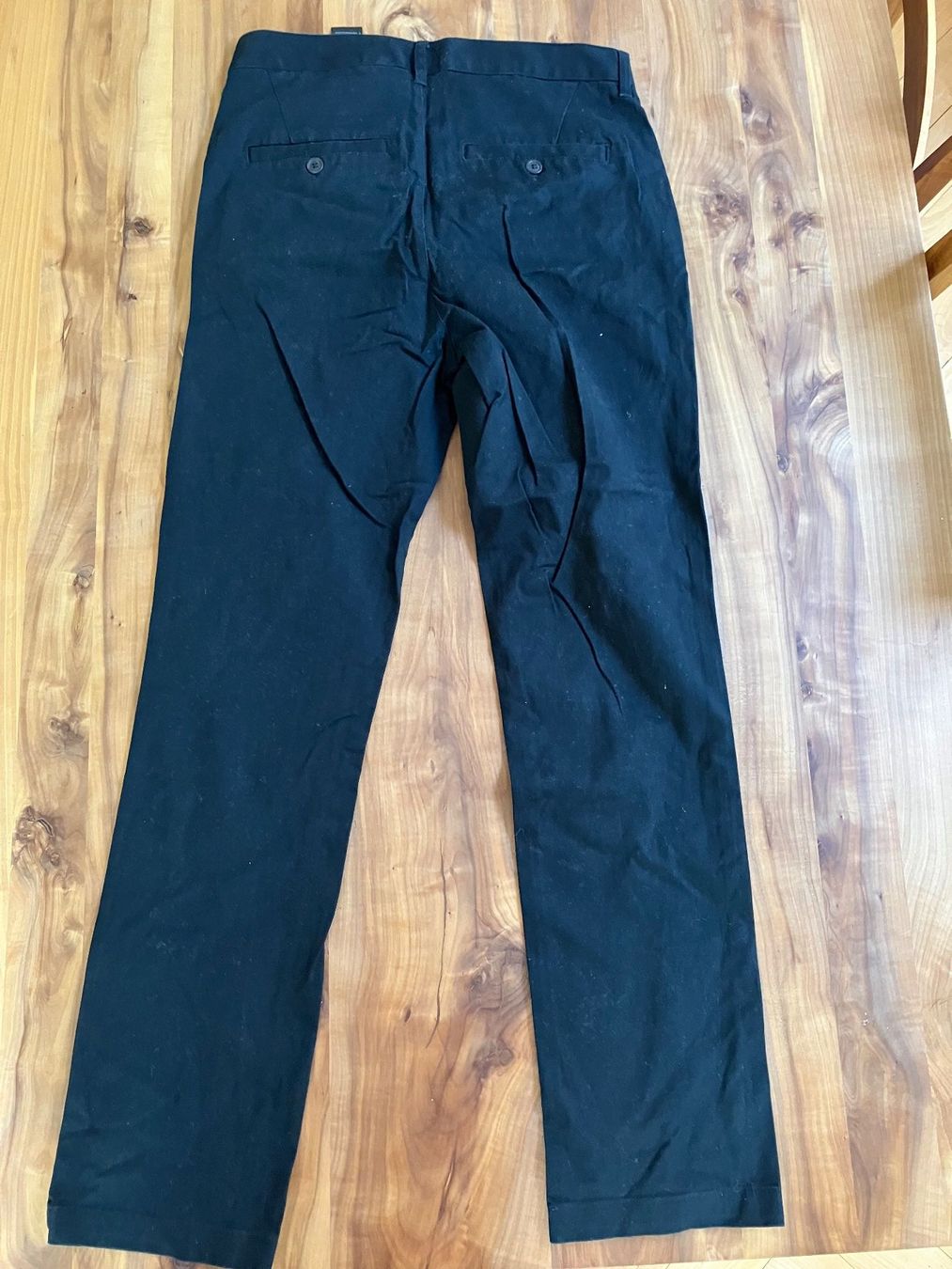 H&M Pantaloni: schwarze Hose – Usato da Bern venduto da sturmmoewe 1