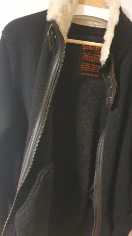 Schott Giacche: Schott Noire, taille M, très belle – Nuovo (secondo la descrizione) da Petit-Lancy venduto da sis_c98p 1