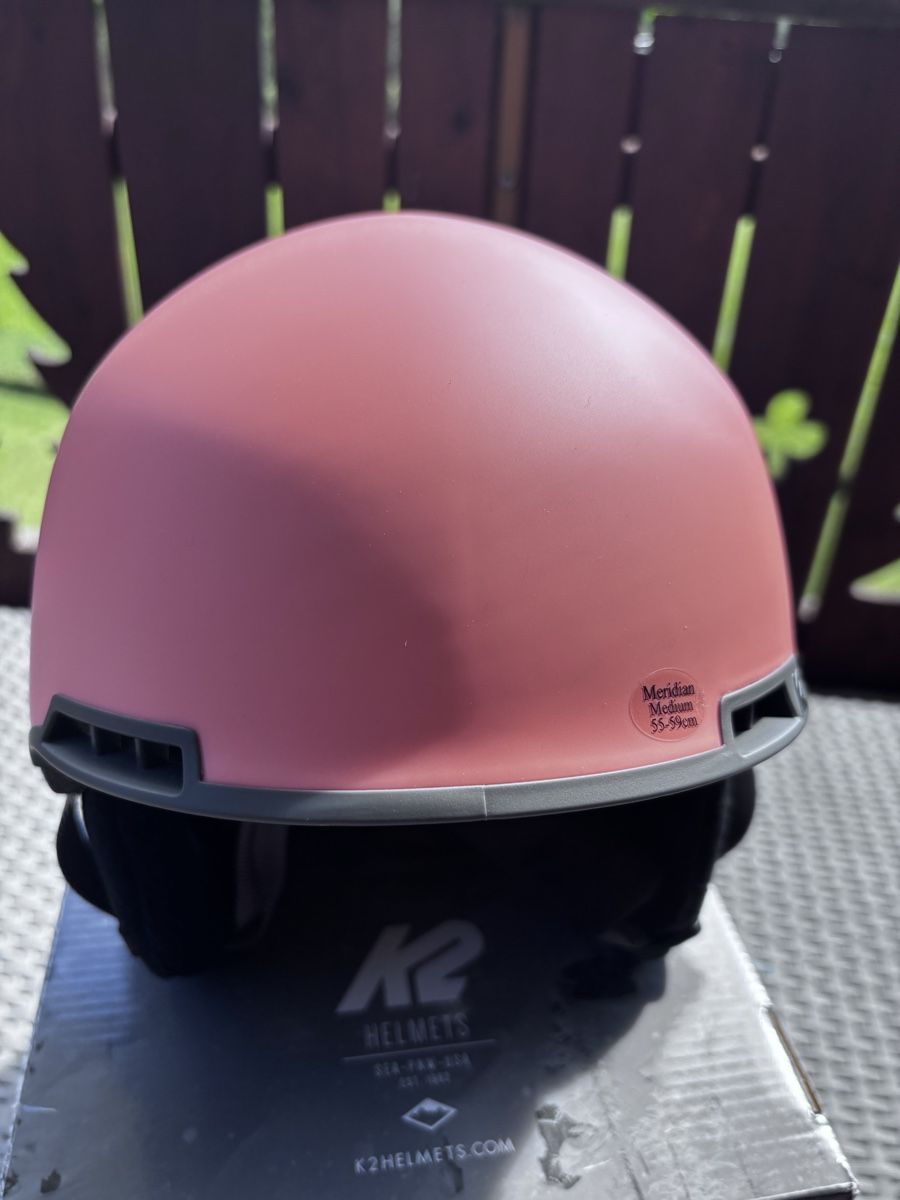 K2 Caschi: Casque de ski k2 neuf – Nuovo e nell'imballaggio originale da Val-d'Illiez venduto da Laurent046