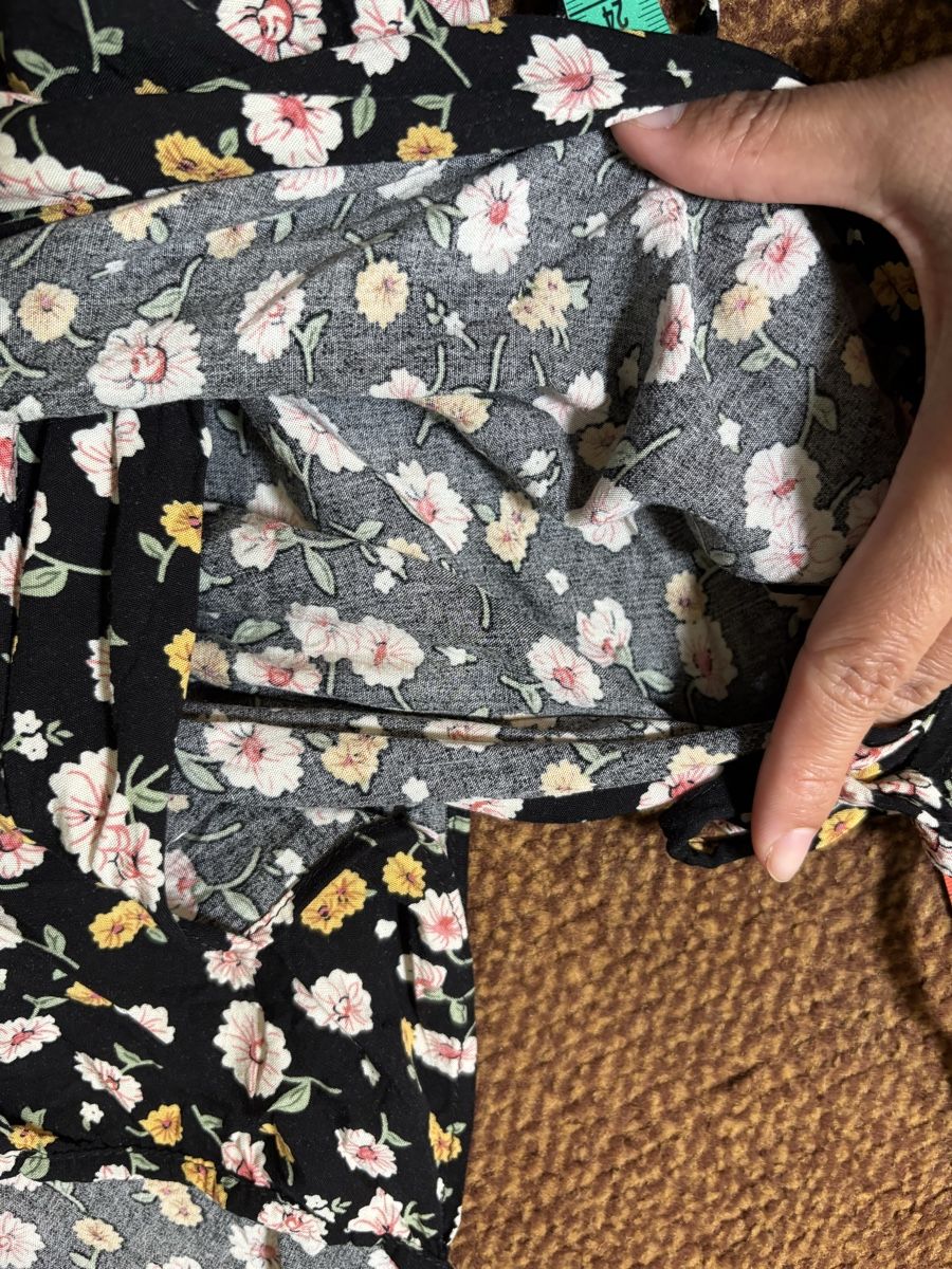 Vestiti: Dress – Nuovo (secondo la descrizione) da Confignon venduto da Second_Hand_Ch 2