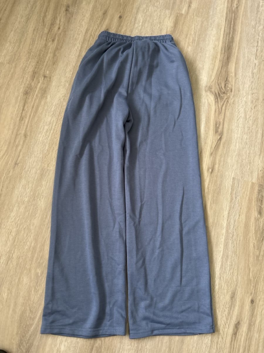 Shein Hosen: Shein Pantalon large taille XS – Gebraucht aus Delémont von Ma_LoU.01 1