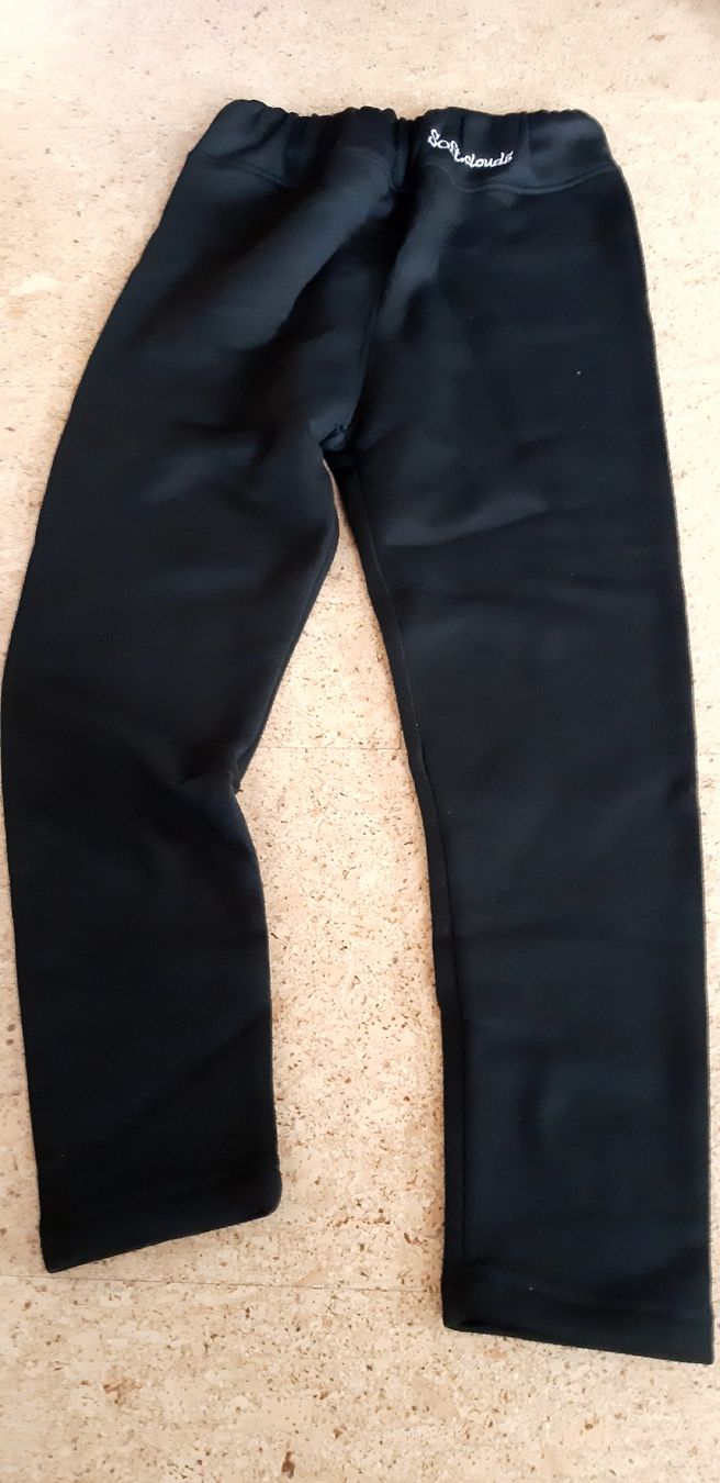 Calze & Collant: gefütterte Leggins gr. S – Usato da Ftan venduto da StefanCorina