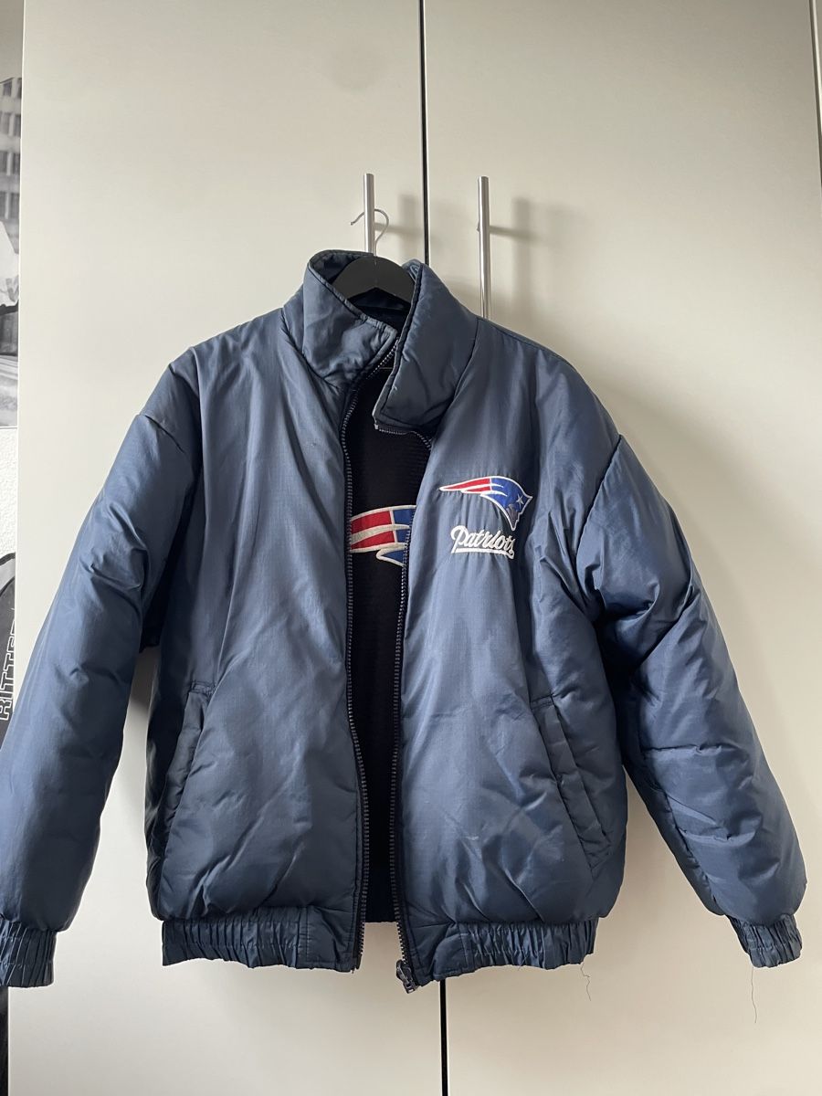 NFL Giacche: reversible NFL Patriots Winter/ Übergangsjacke, size L – Usato da Biberstein venduto da koempossible