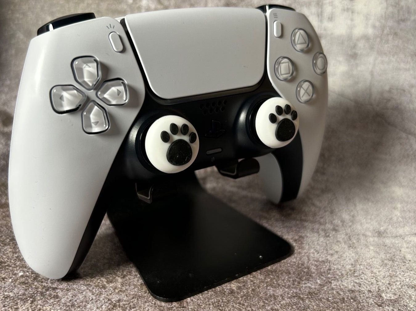 Controller: PlayStation 5 Noppen / Grips / Thumbsticks [CAT] – Nuovo (secondo la descrizione) da Niederwil SO venduto da BlueSonic 2