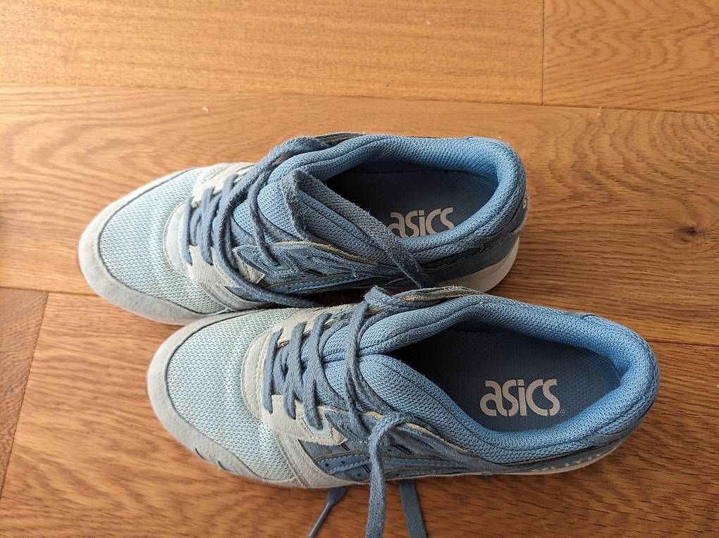 Damenschuhe: Turnschuhe Asics 37,5 – Gebraucht aus Bremgarten b. Bern von Kalamaki 2