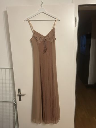 Neues Zarakleid gr m