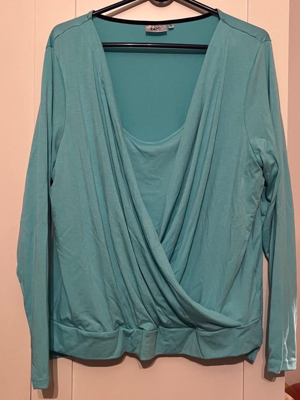 Camicette: • Oberteil / Bluse von Bpc • – Usato da Basel venduto da mendoza13