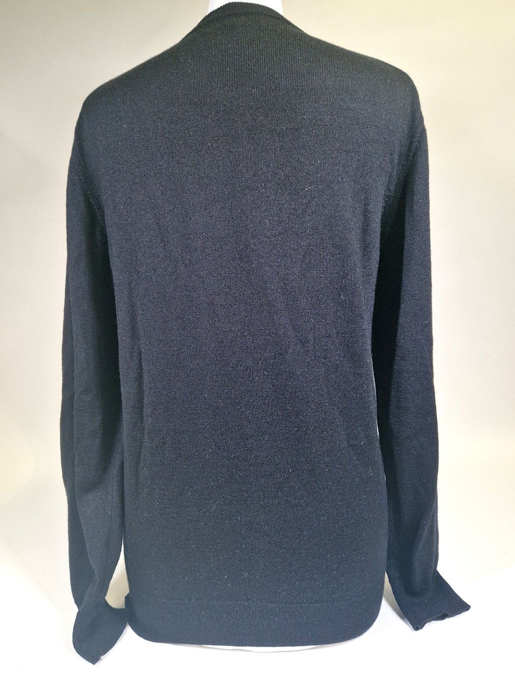Pullover & Sweatshirts: TCHIBO Herrenpullover schwarz 48 – Gebraucht aus Zollikofen von Restwert_Zollikofen 1