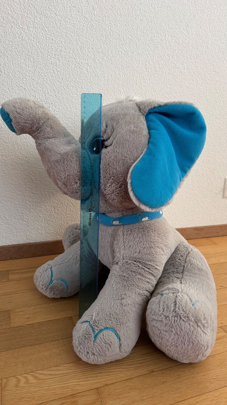 Giocattoli: Plüschelefant 50 cm – Usato da Affoltern am Albis venduto da sbturtle 2