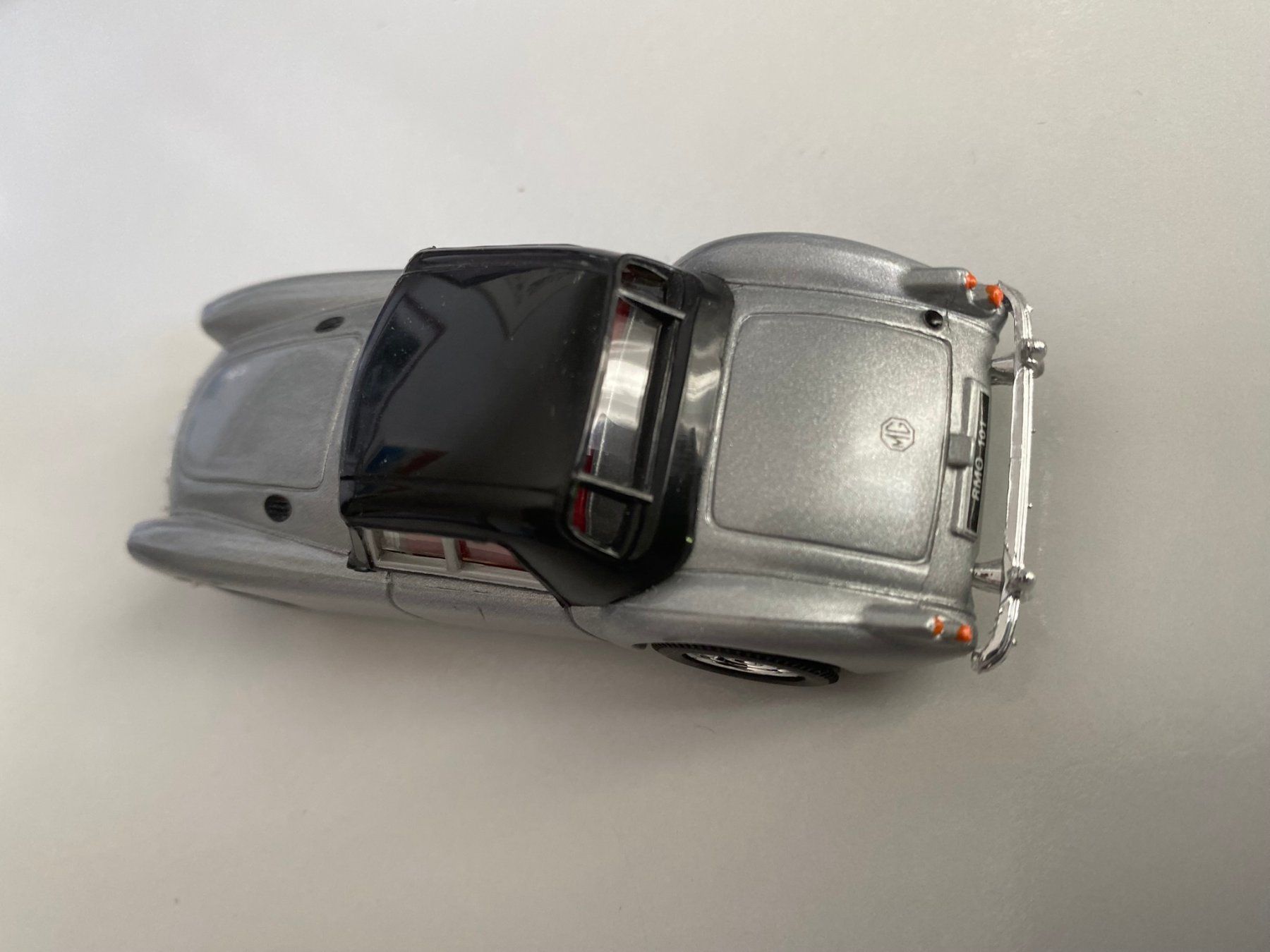 MG Modellini d'auto: Oldtimer Modell MGA 1:43 – Usato da Bern venduto da Pfupfi0 4