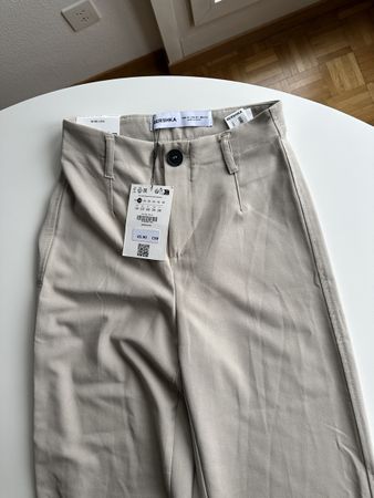 Bershka Stoffhose, Wide Leg, Beige, Gr. 34 - Nie getragen!