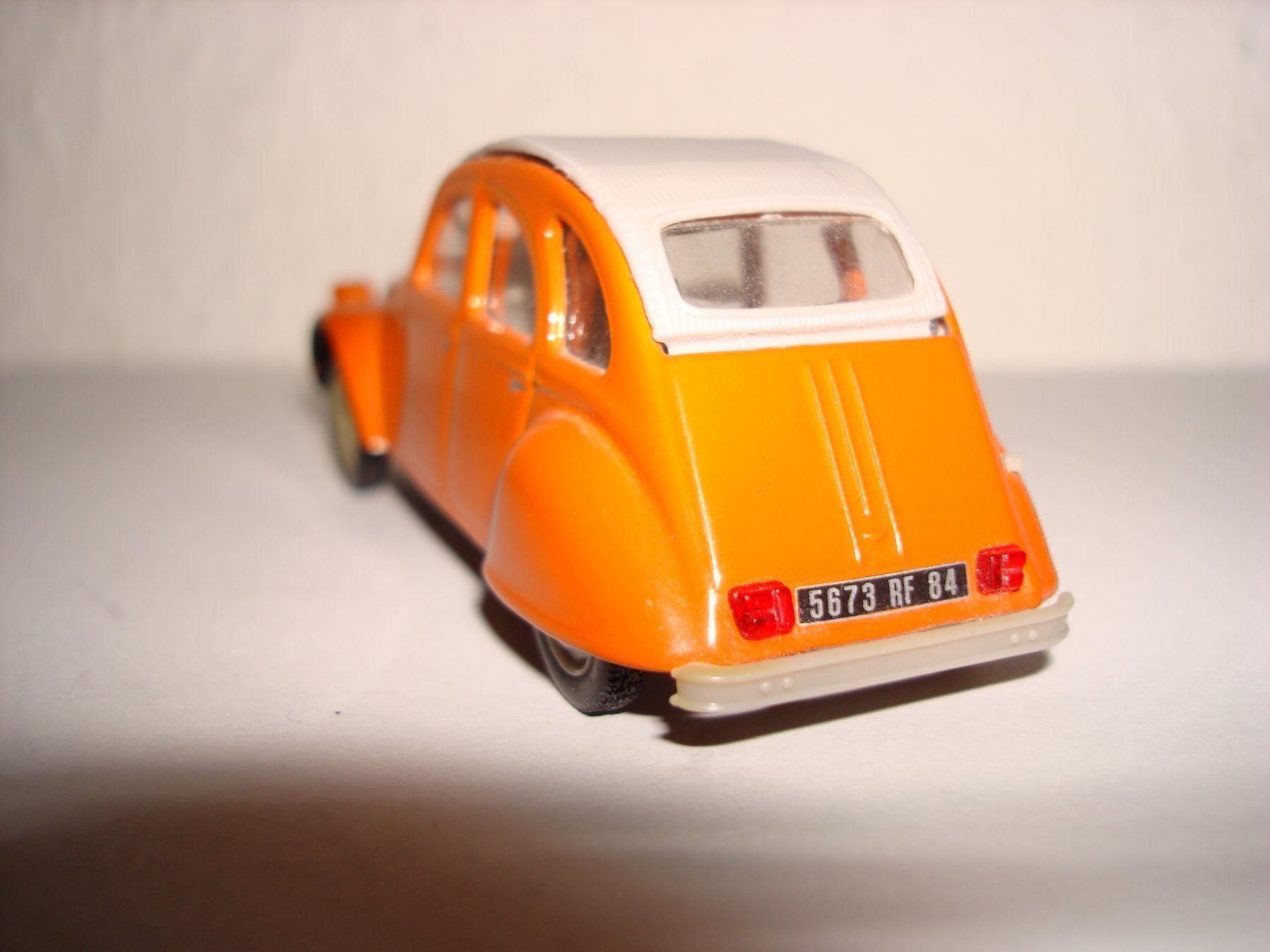 Norev Modellautos: Citroen 2CV 6 1:43 Norev – Gebraucht aus Diegten von isetta590 3