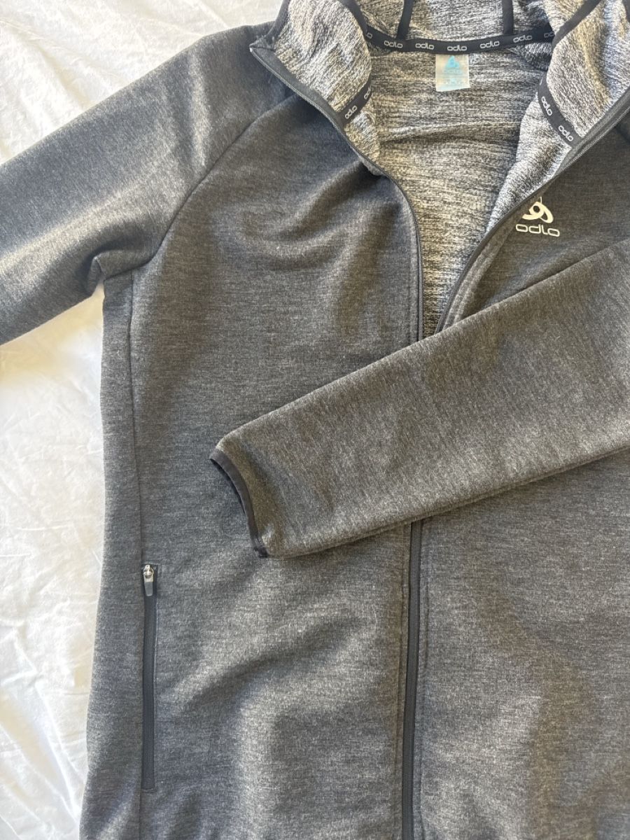 Odlo Giacche: Odlo Sports Jacket – Nuovo (secondo la descrizione) da Uitikon Waldegg venduto da alessia2906 2