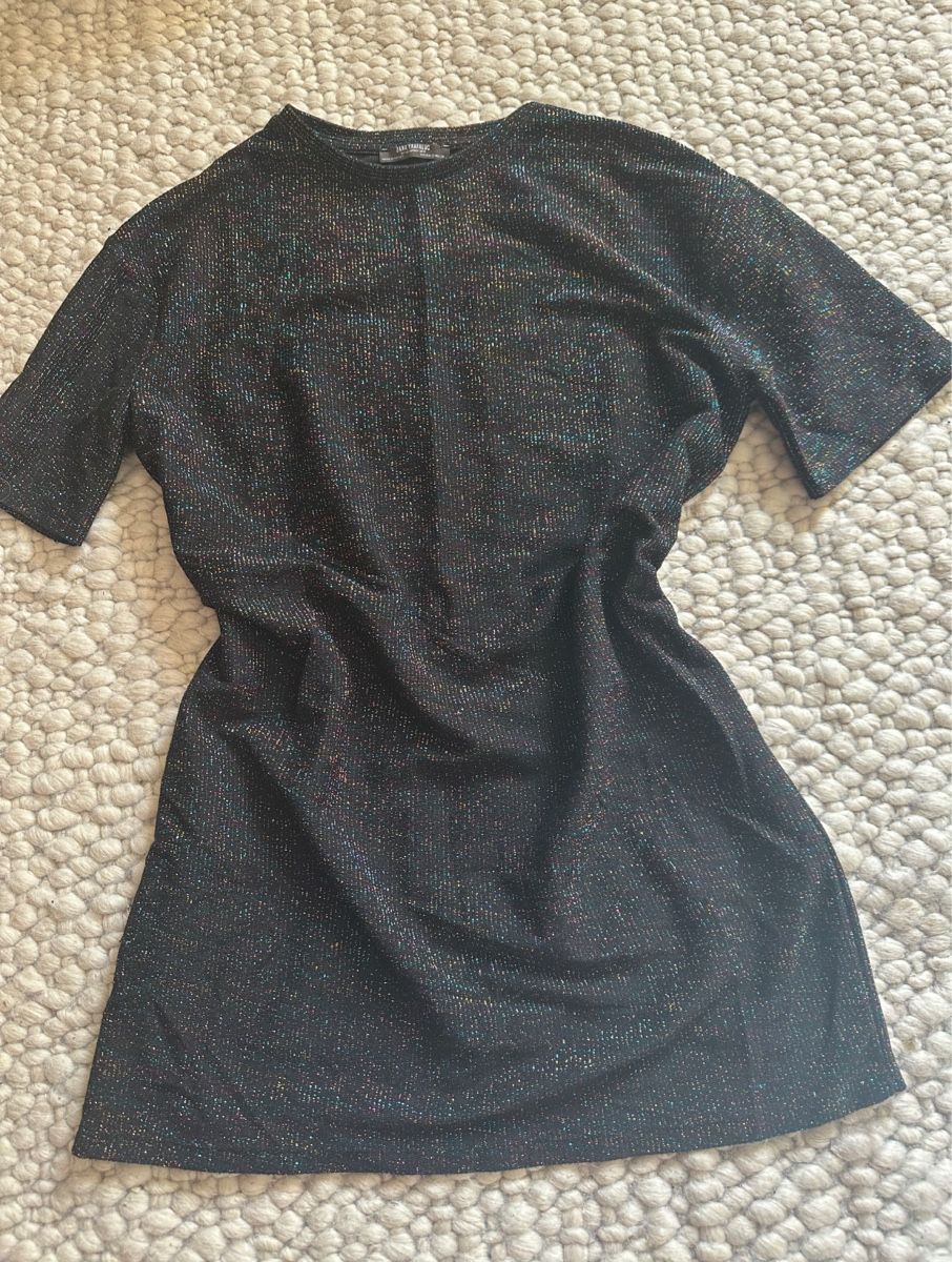 Zara Kleider: ZARA GLITZER-MINIKLEID – Neu (gemäss Beschreibung) aus Schaffhausen von rot_yyy7