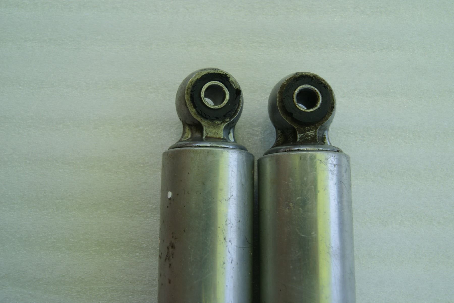 Victoria Mofa-Ersatzteile: Victoria Stossdämpfer 21,5 cm – Gebraucht aus huttwil von Pakora 3